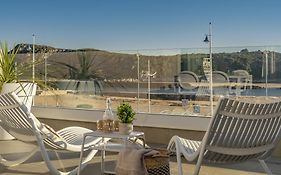 Alojamientos Turísticos Puerto de Suances junto a la playa, terraza y garaje privado